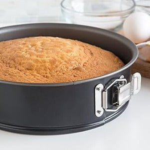 Non-stick Springform Pan, 9"
