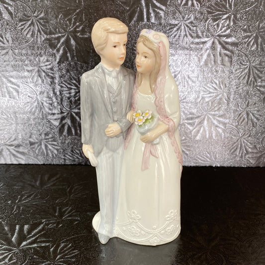 Lefton 7" Porcelain Bride & Groom, Sevilla Collection