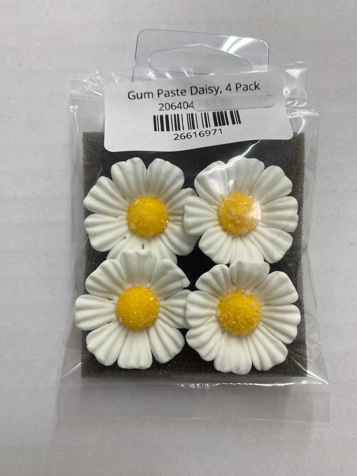 Gum Paste Daisy, 4 Pack