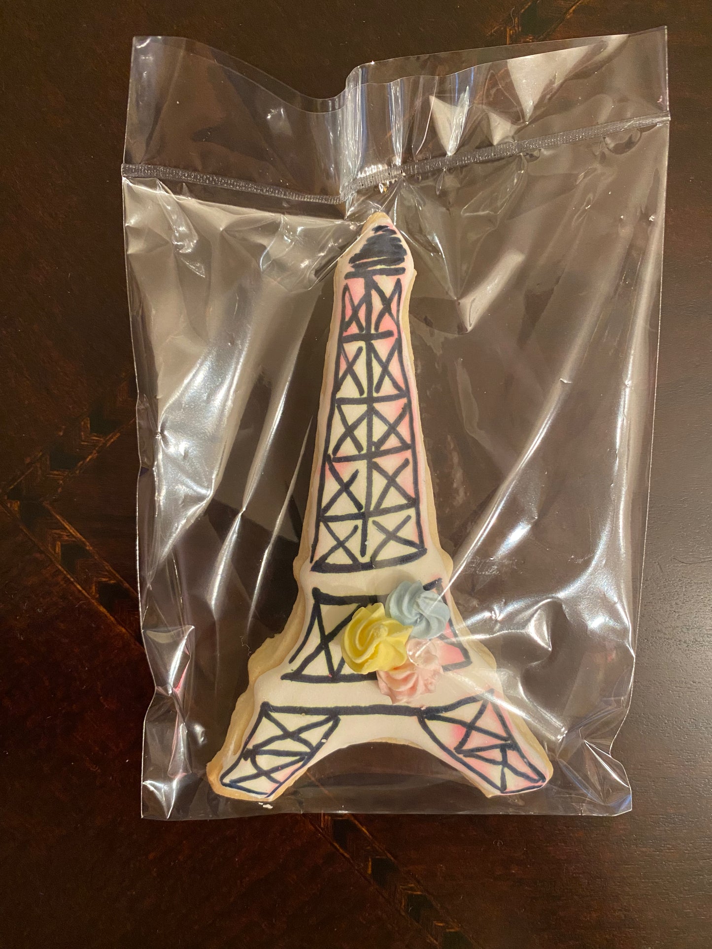 Eiffel Tower Cookie Cutter, 4.5"