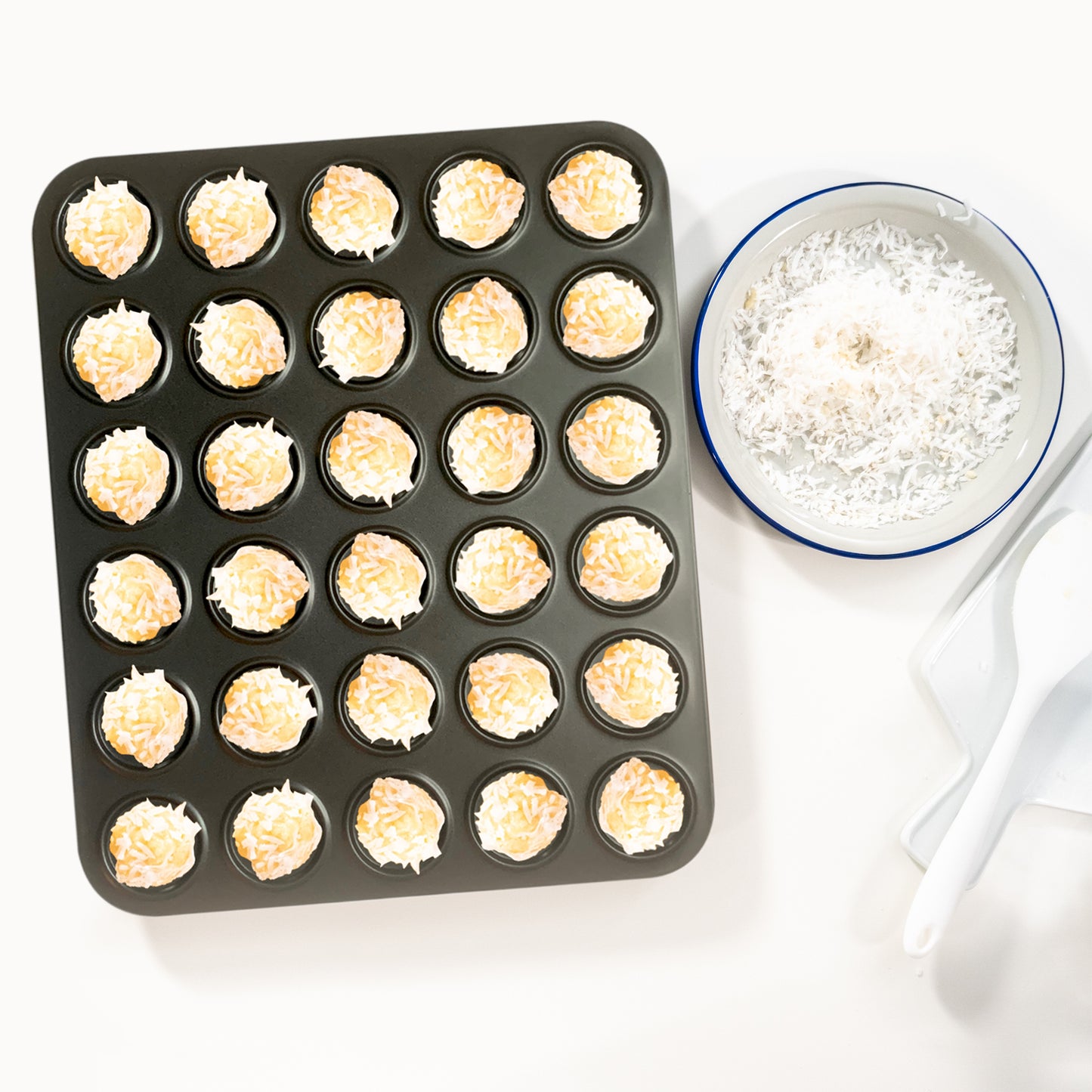Mini Macaron Baking Pan