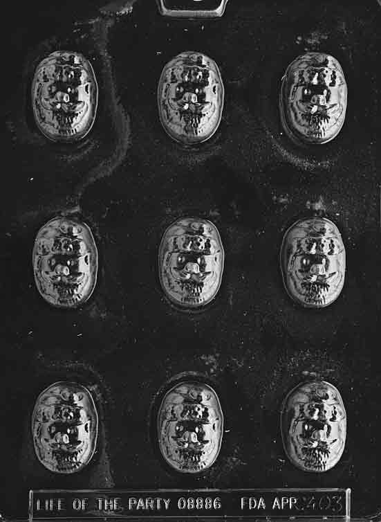 Oval Santa Face Bon Bon