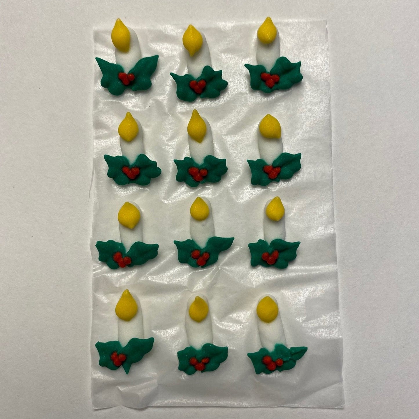 Mini Royal Icing Christmas Candle, 12 Pack