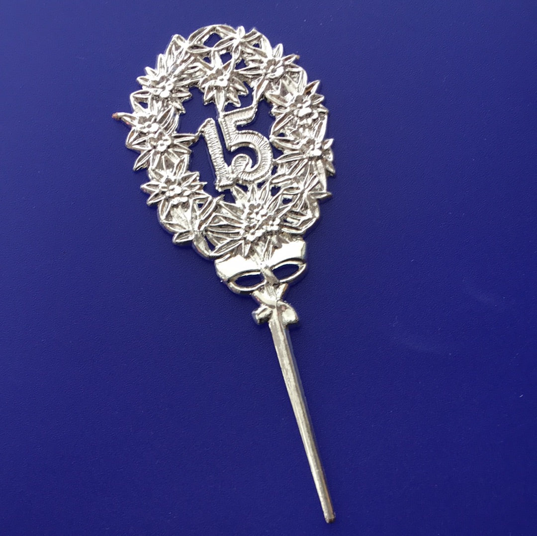 15 Wreath Pick, Silver