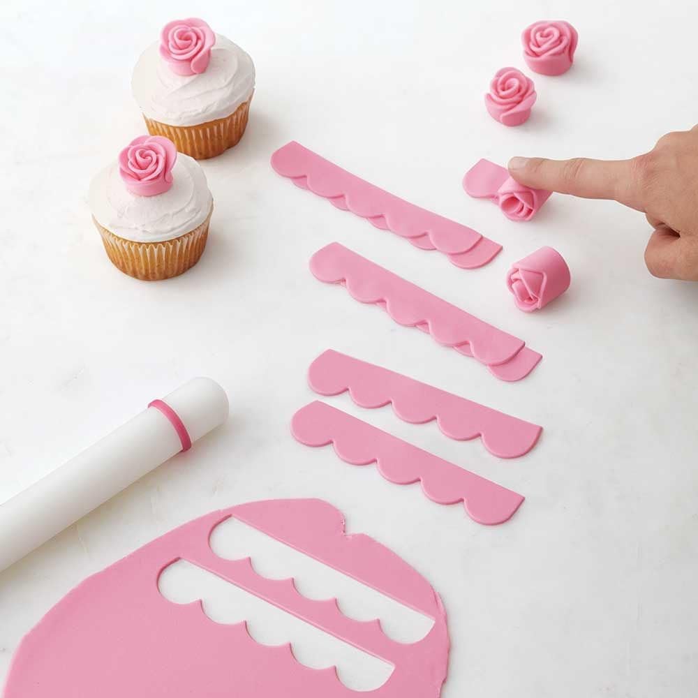 Easy Blooms Flower Cutter
