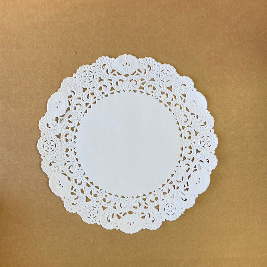 White Paper Lace Doilies 6", 4 Pack