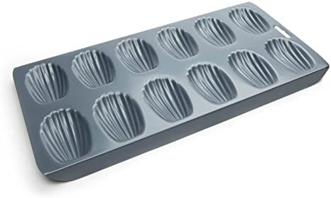 Madeleine Pan, 12-Cavity