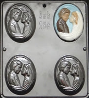 Bride & Groom Plaque