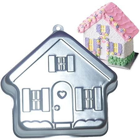 Wilton 3D Stand-Up House Pan