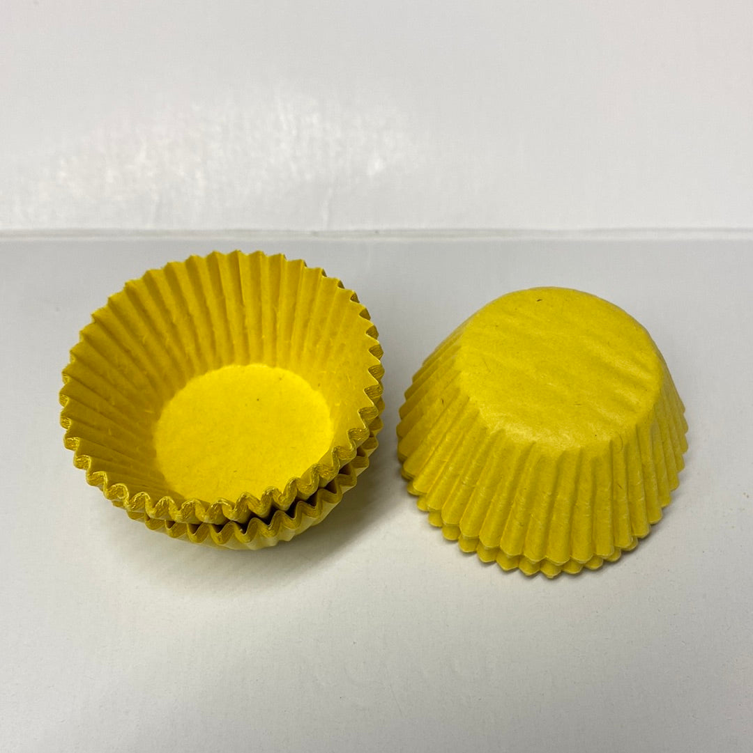 Candy Cups, #4 Yellow, 100 pack